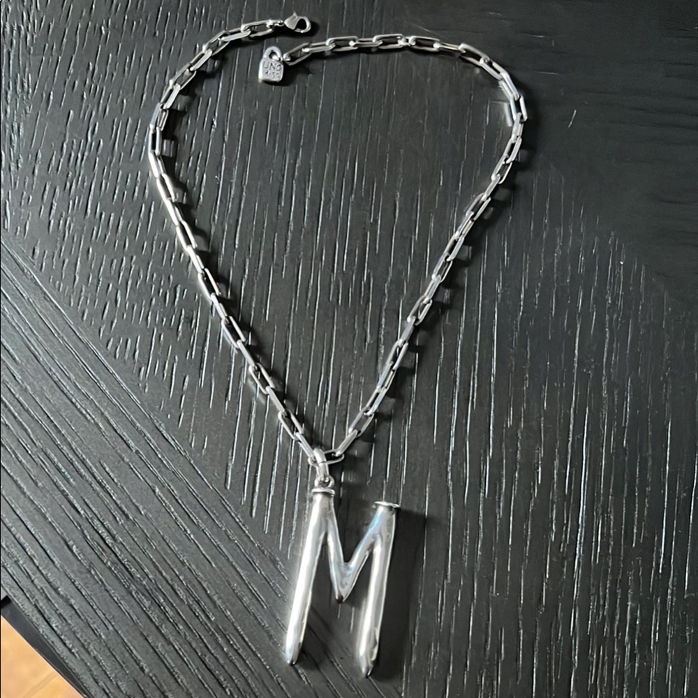 UNO de 50 Silver Necklace with M Pendant